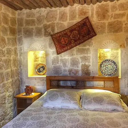 Hotel Aravan Evi