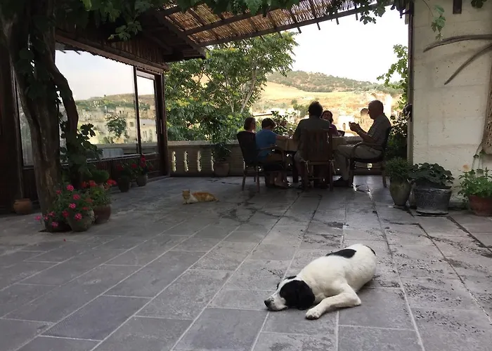 Aravan Evi Szálloda 4*