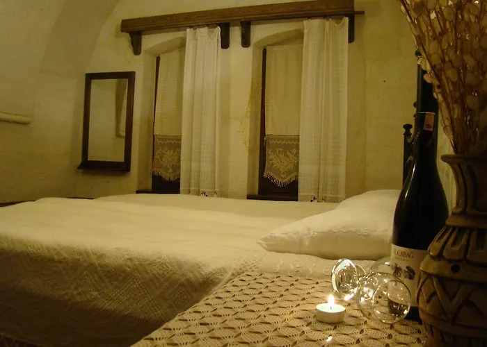 Szálloda Aravan Evi 4*