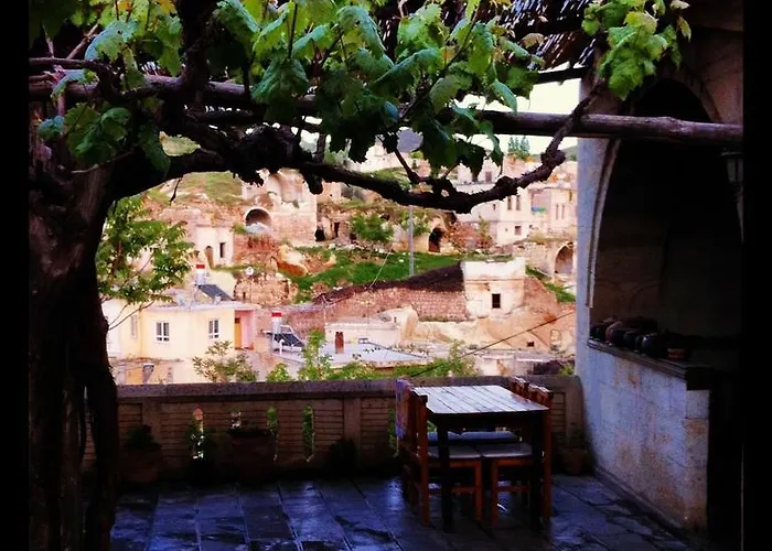 Aravan Evi Szálloda 4*