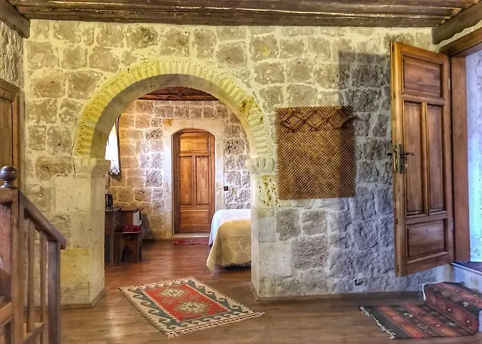 Aravan Evi Szálloda 4*